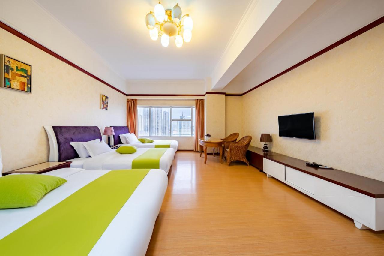 Ha Luo Hotel Kunming Bagian luar foto